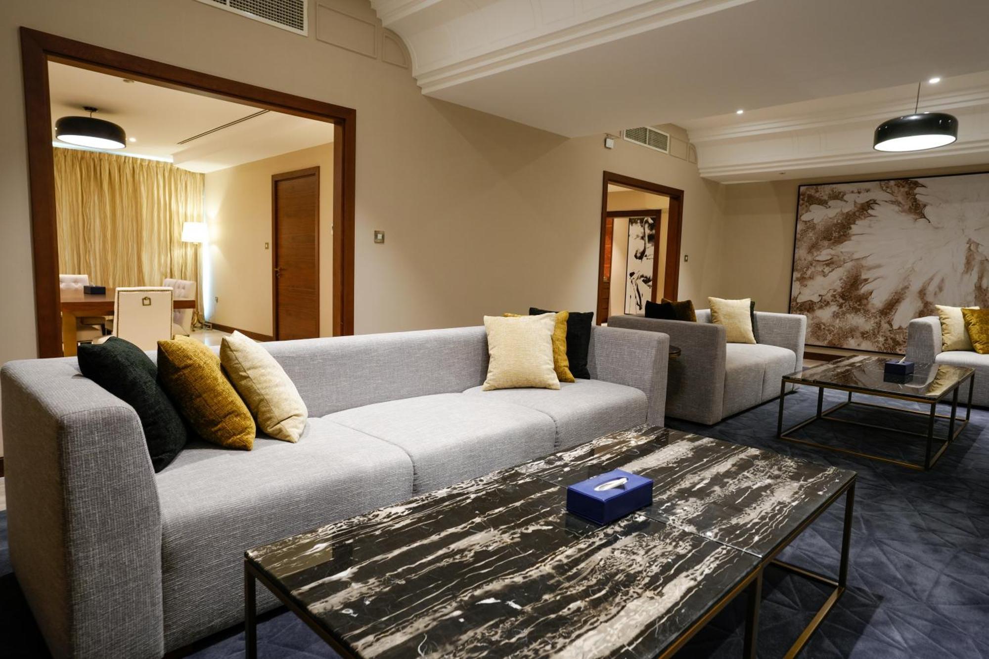 Mirfa Hotel 3*